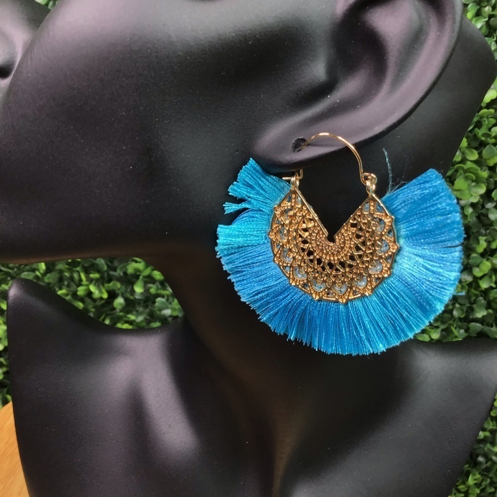 Blue tassel boho earrings‎